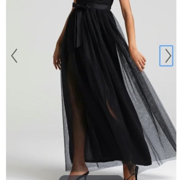 Showpo At the Altar black corset maxi dress 14 - Picture 3 of 13